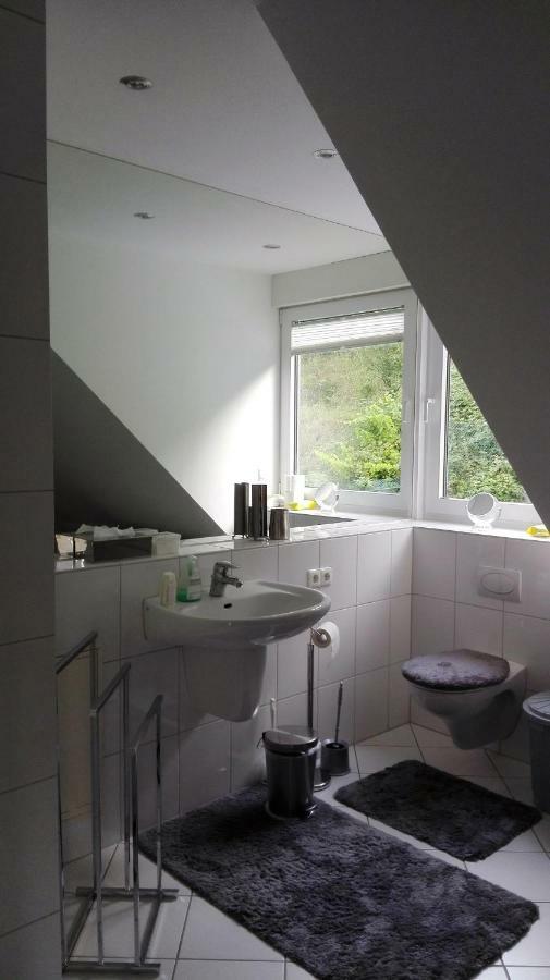Ferienwohnung Anita Annweiler am Trifels Bagian luar foto